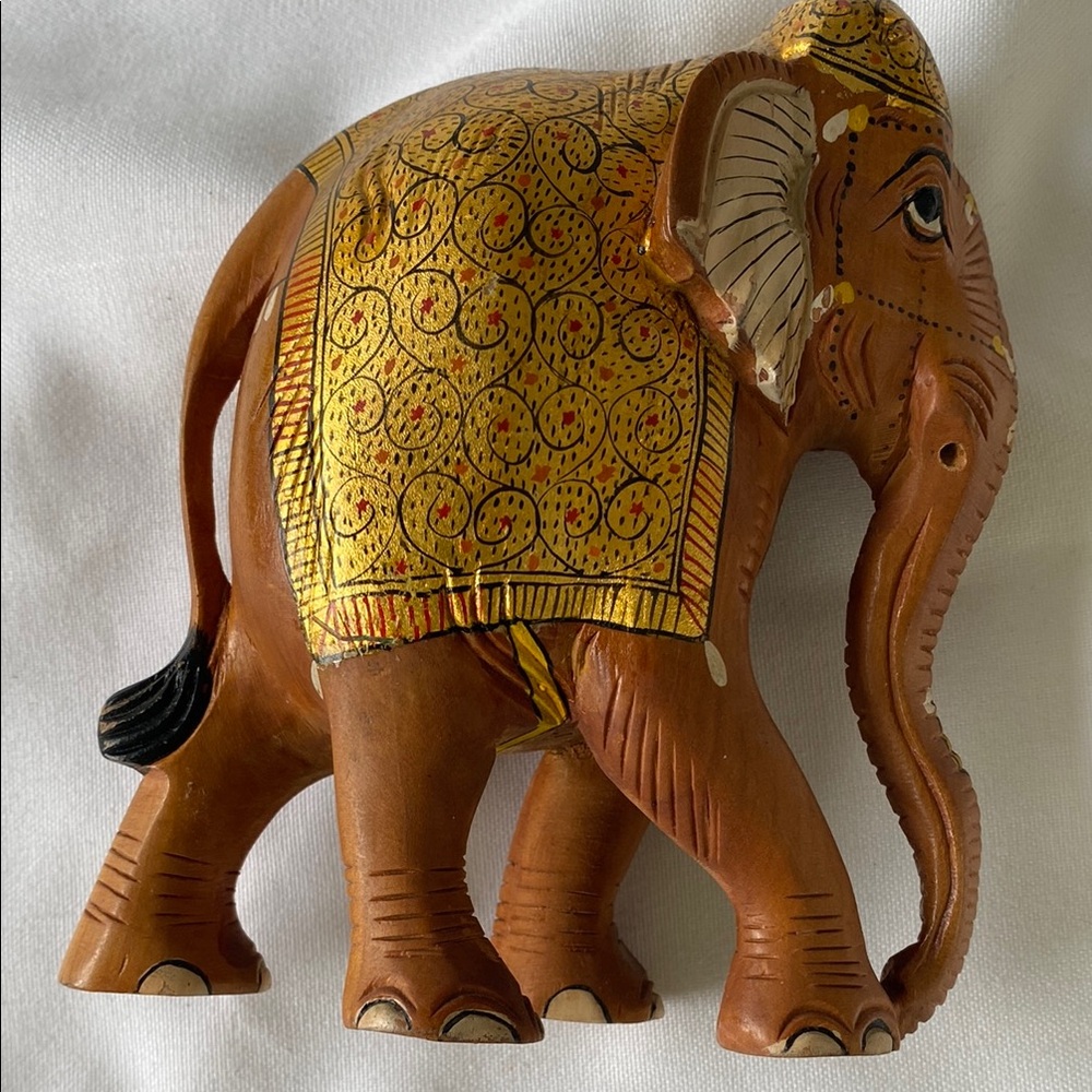 Elephant Hand Carved Rosewood Collectible Vintage
